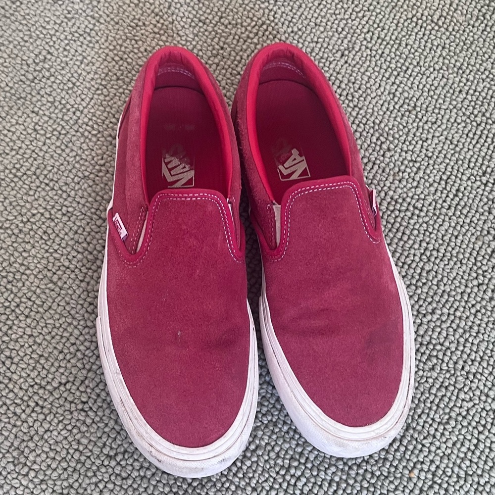 VANS slip on in red suede